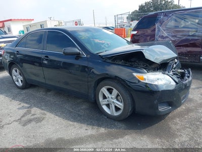 Toyota Camry 2011