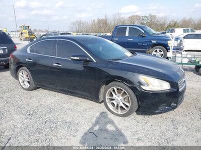 Nissan Maxima 2011