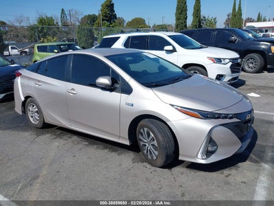 TOYOTA PRIUS PRIME 2022