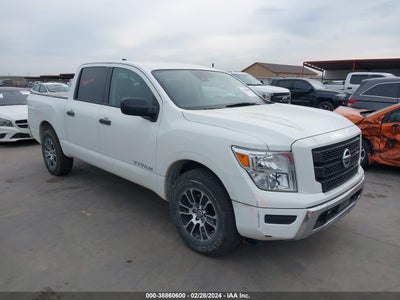 Nissan Titan 2022