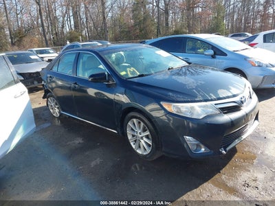 TOYOTA CAMRY HYBRID 2014