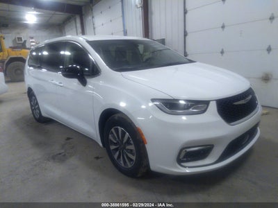 Chrysler Pacifica 2024