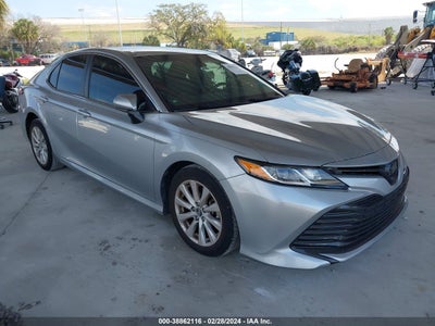 Toyota Camry 2018