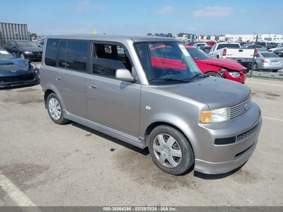 SCION XB 2005