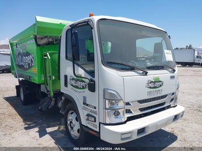 ISUZU NRR 2023
