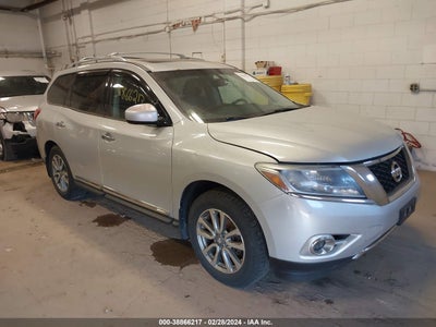 Nissan Pathfinder 2013
