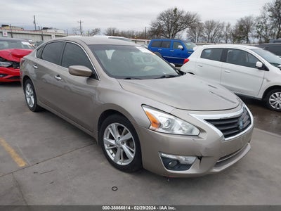 Nissan Altima 2014