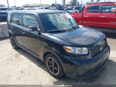 Scion Xb 2009