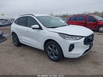 FORD ESCAPE 2023