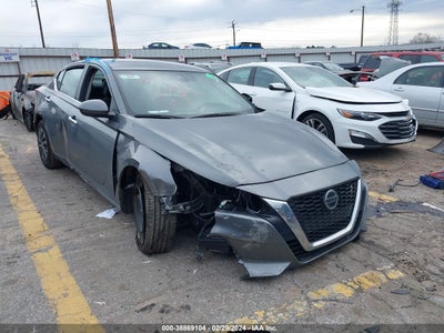 NISSAN ALTIMA 2022