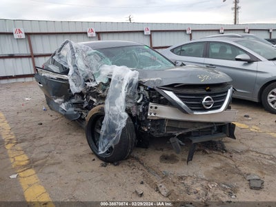 Nissan Altima 2017