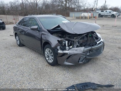 Toyota Camry 2016