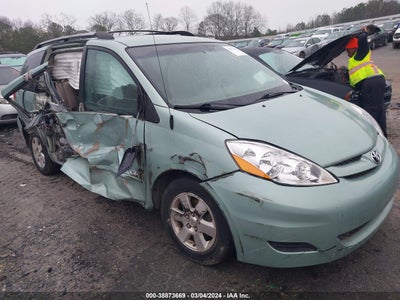 Toyota Sienna 2008