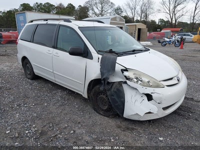 TOYOTA SIENNA 2008