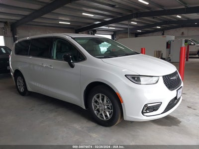 Chrysler Pacifica 2024