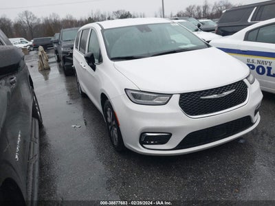 Chrysler Pacifica 2024