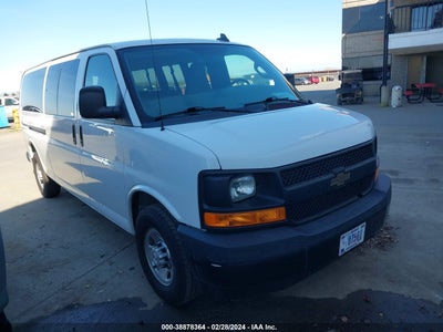 Chevrolet Express 3500 2017