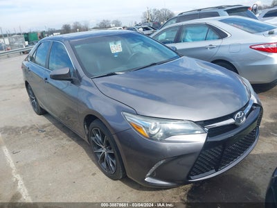 Toyota Camry 2015
