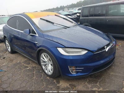 Tesla Model x 2017