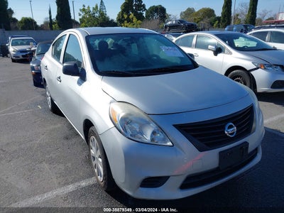 Nissan Versa 2012
