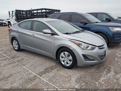 Hyundai Elantra 2016