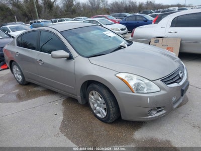 Nissan Altima 2012