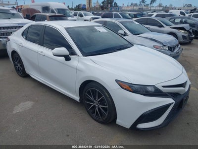 TOYOTA CAMRY 2021