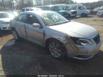 CHRYSLER 200 2011