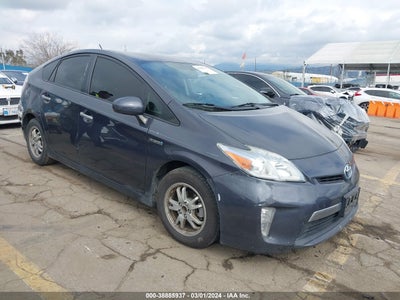Toyota Prius plug-in 2014