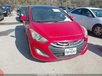Hyundai Elantra gt 2013