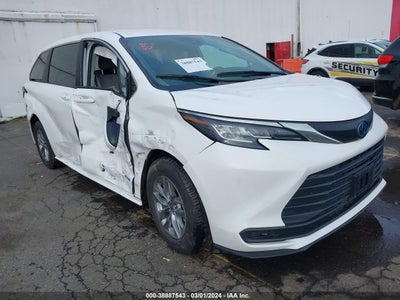 TOYOTA SIENNA 2021