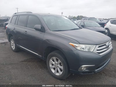 TOYOTA HIGHLANDER 2013