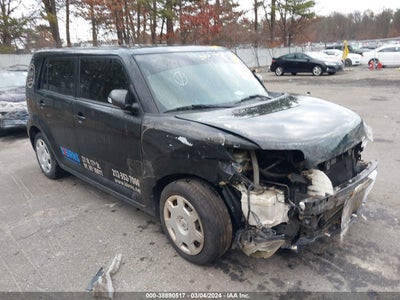 SCION SCION XB 2012