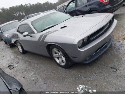 DODGE CHALLENGER 2013
