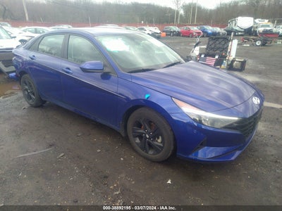 HYUNDAI ELANTRA 2022