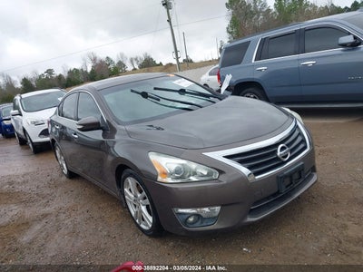 Nissan Altima 2013
