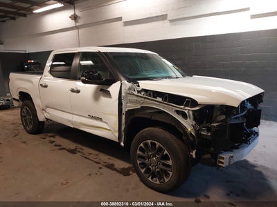 Toyota Tundra 2024