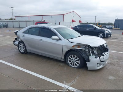 TOYOTA CAMRY 2010