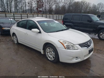 Nissan Altima 2012