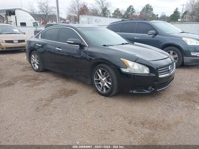 Nissan Maxima 2011