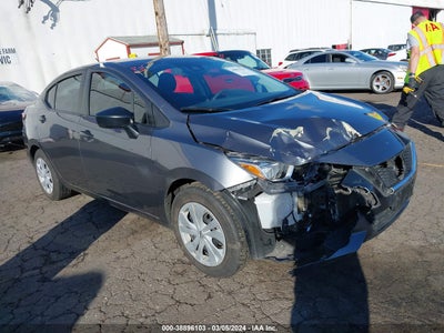 NISSAN VERSA 2021