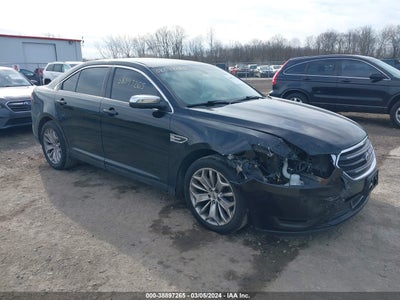 Ford Taurus 2016