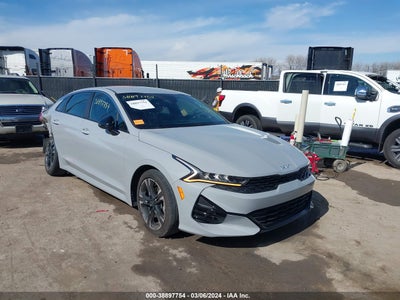 Kia K5 2023