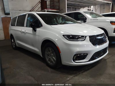 Chrysler Pacifica 2024