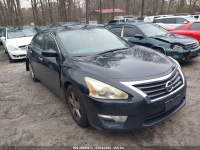 Nissan Altima 2015