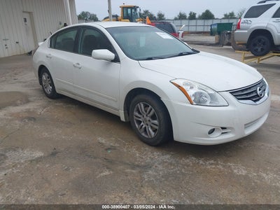 Nissan Altima 2012