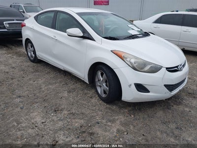 Hyundai Elantra 2013