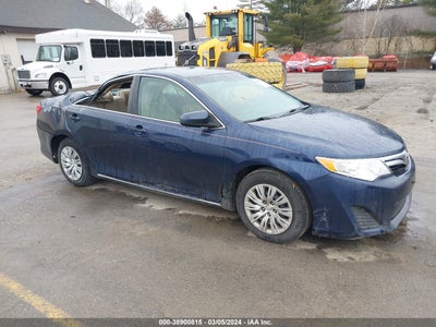 Toyota Camry 2014