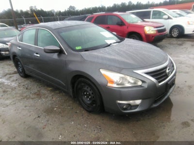 Nissan Altima 2014