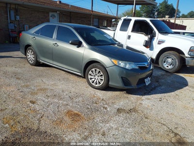 Toyota Camry 2012